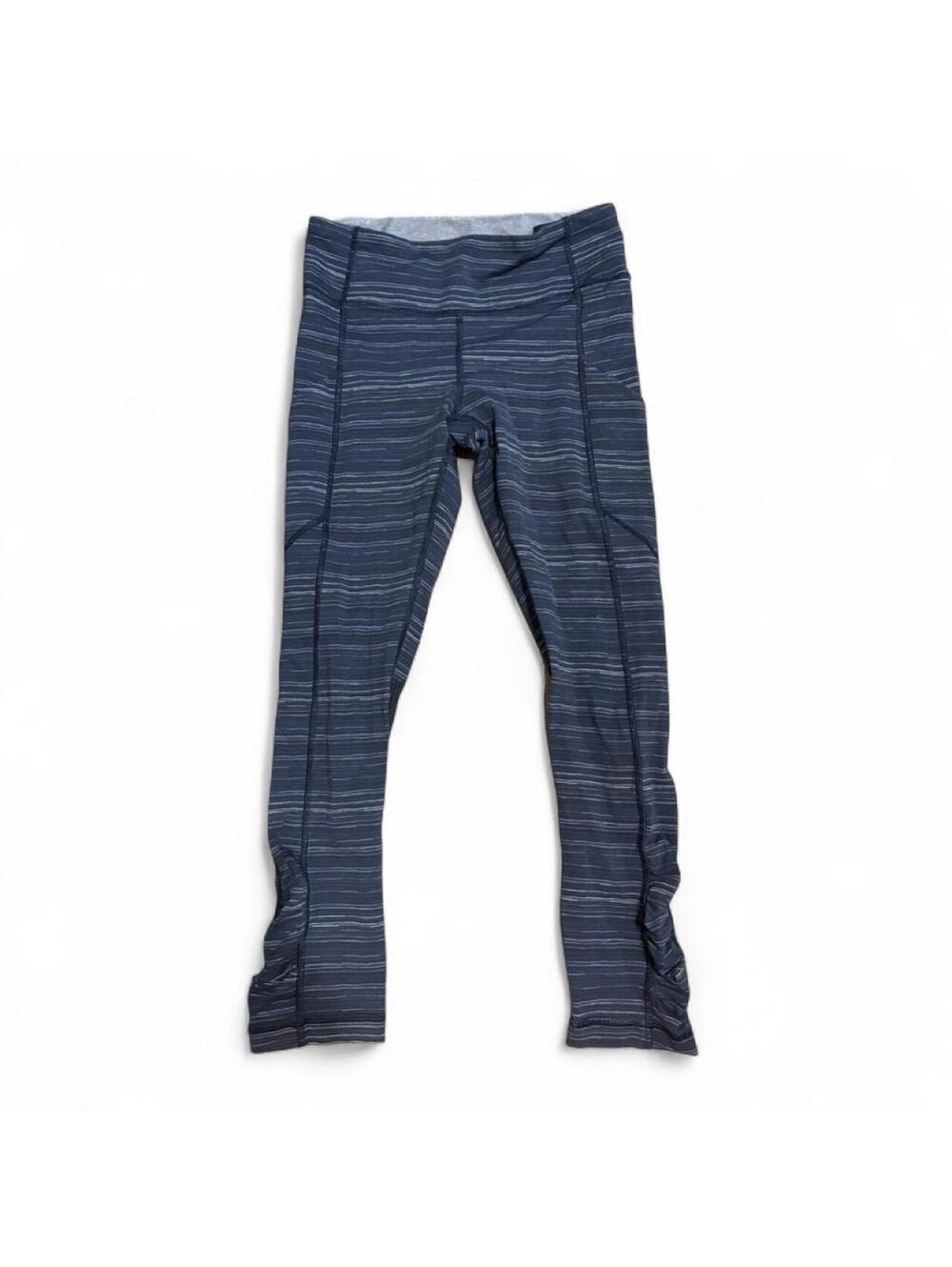 Lululemon Size 4 Navy Striped Capri Leggings Ruched Hem Hidden Pocket Yoga